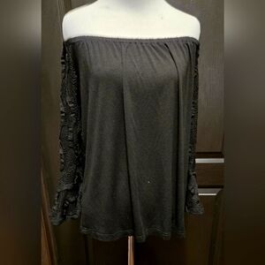 NWOT Women's Lace Sleeve Blouse Top